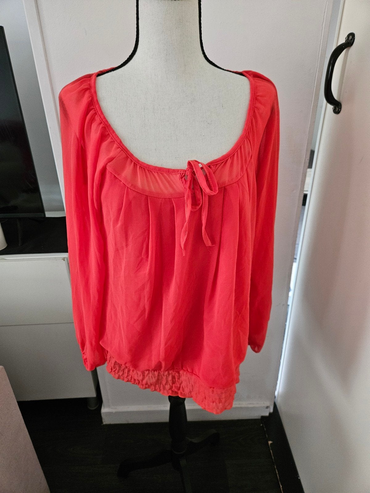 Fame rode blouse met lange mouwen - Maat S, Kleding | Dames, Tops, Fame, Ophalen of Verzenden, Zo goed als nieuw, Lange mouw