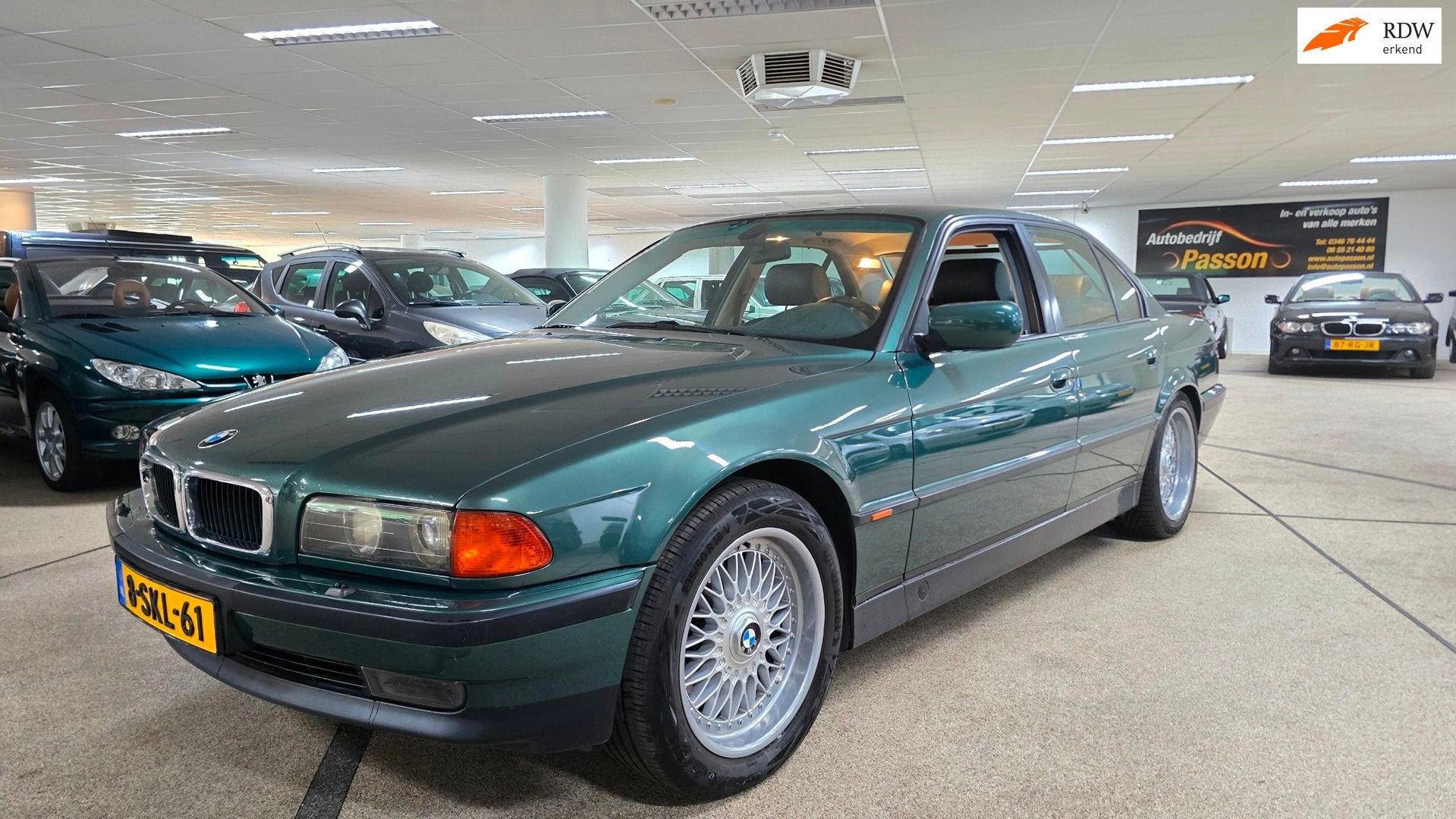 BMW 7-serie 735i Executive Nieuwe Apk ! Nieuwstaat!Top onder, Achterwielaandrijving, Gebruikt, 2000 kg, Leder