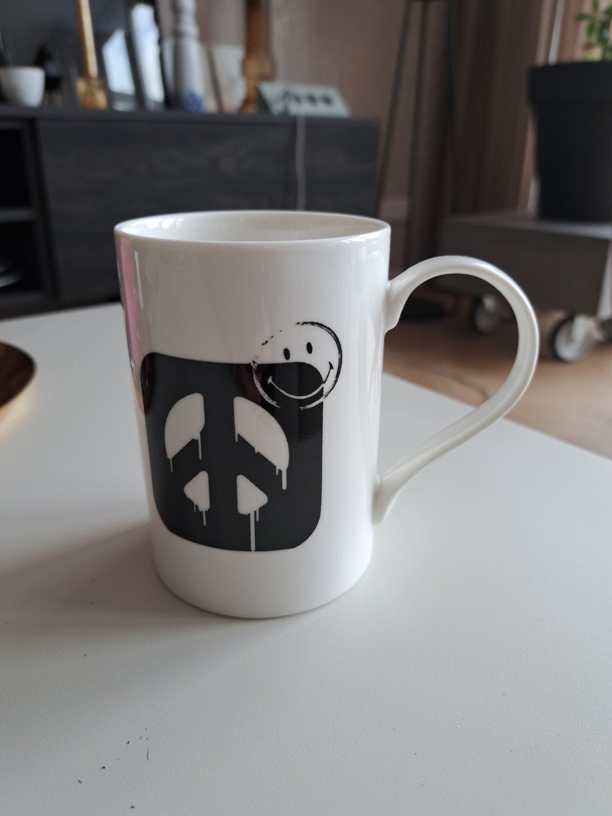 Serax Smiley Peace design mok, zwart-wit, Overige merken, Zo goed als nieuw, Modern, Porselein