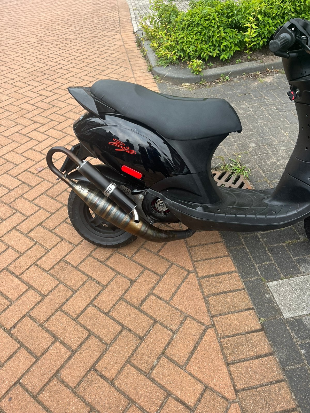 Zip 172, Fietsen en Brommers, Scooters | Piaggio, Zo goed als nieuw, Zip, Maximaal 45 km/u, Tweetakt, Ophalen