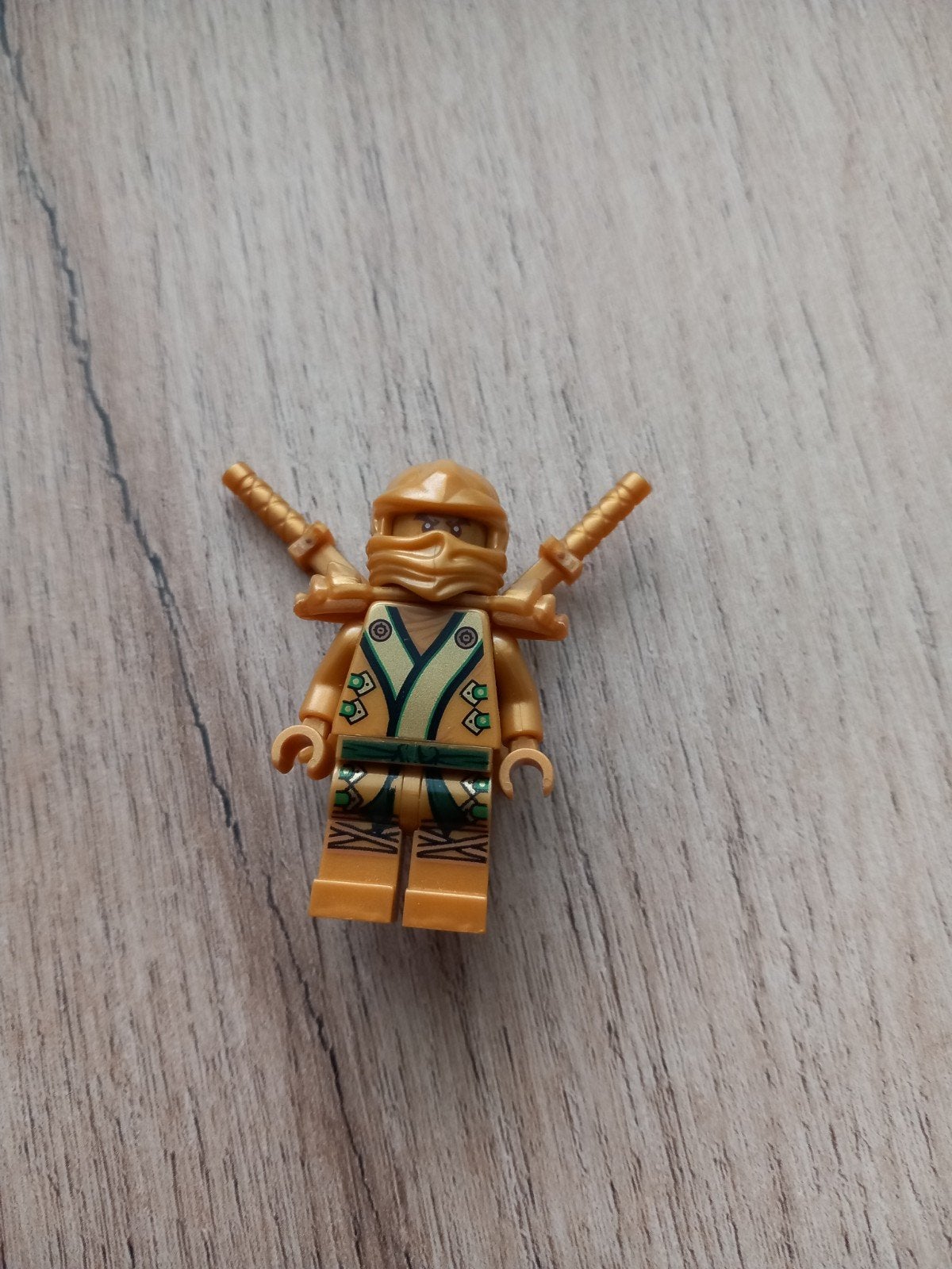 golden ninja, Ophalen