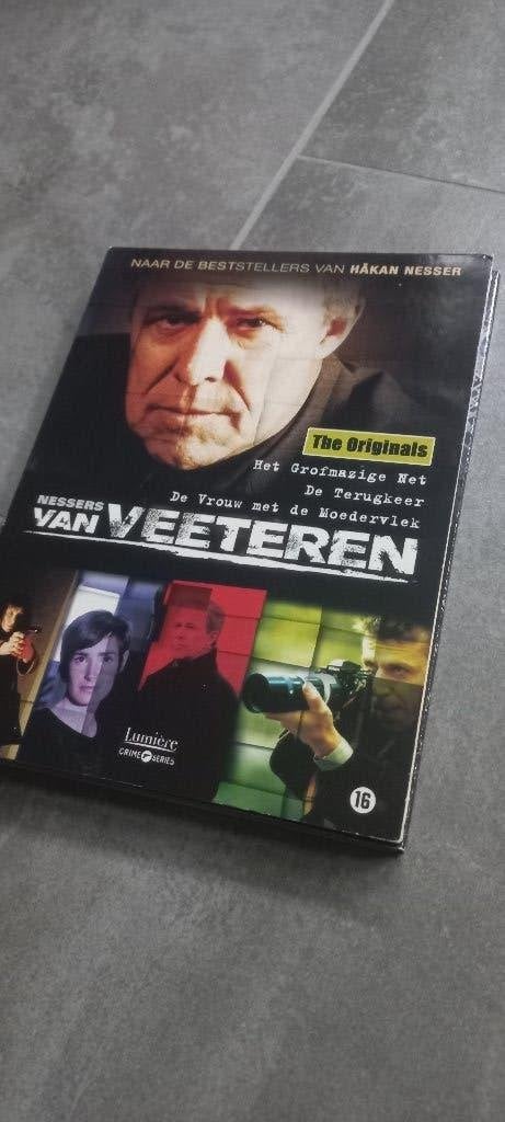 2 x DVD boxen Van Veeteren collectie (6 dvd's) - nieuw, Cd's en Dvd's, Alle leeftijden, Nieuw in verpakking, Inclusief doosje