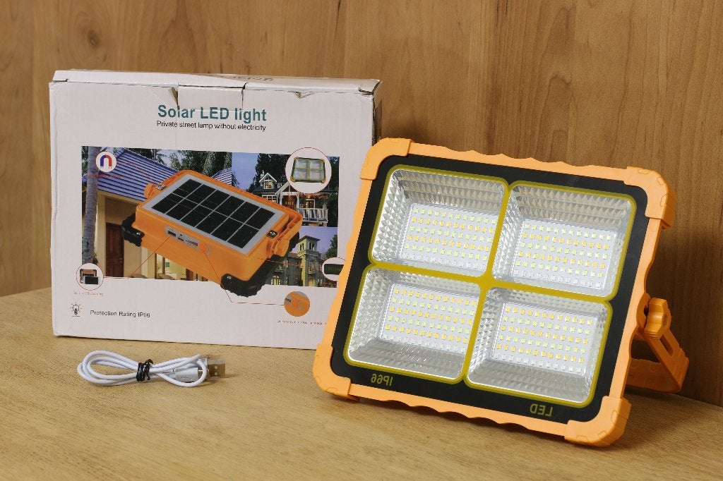 solar led verlichting schijnwerper, Ophalen of Verzenden, Nieuw, Minder dan 50 watt, Lamp met armatuur