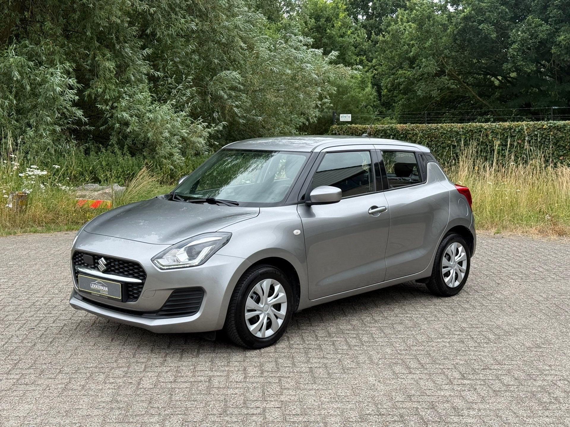 Suzuki Swift 1.2 Select Smart Hybrid CRUISE I BLUETOOTH I LE, 83 pk, Gebruikt, LED verlichting, 4 cilinders