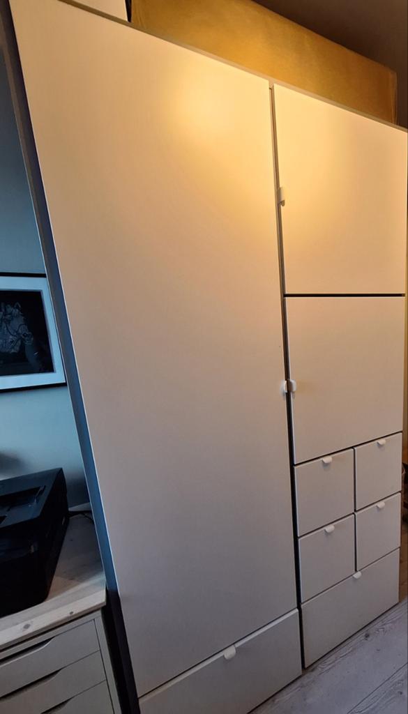 Visthus kledingkast, Huis en Inrichting, Kasten | Kledingkasten, Ophalen, Zo goed als nieuw, 50 tot 75 cm, 150 tot 200 cm
