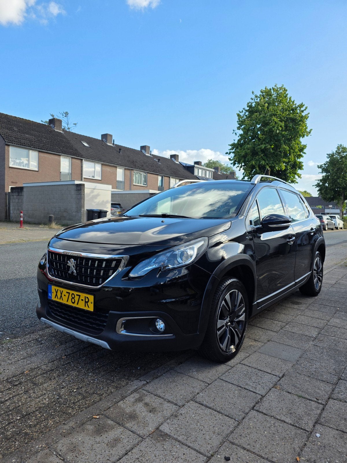 Peugeot 2008 1.2 PureTech GT-LINE! NAVIGATIE/CRUISE/APK NEW, Particulier, Te koop