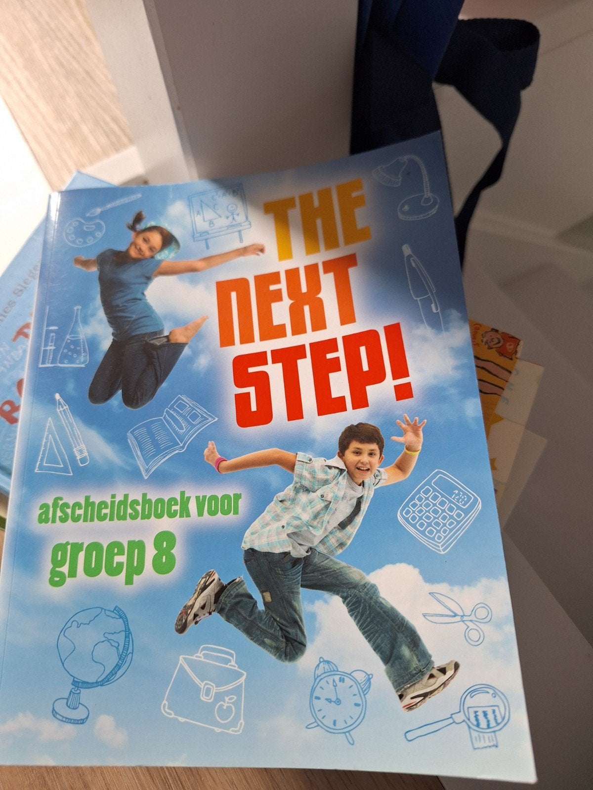 The Next Step! Afscheidsboek voor groep 8, Ophalen of Verzenden, Nieuw