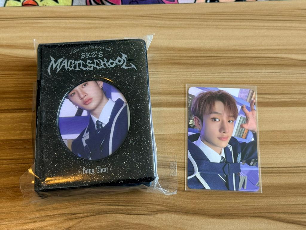 Stray Kids officieel Ban Chan collect book magic school, Ophalen of Verzenden, Zo goed als nieuw, Foto of Kaart