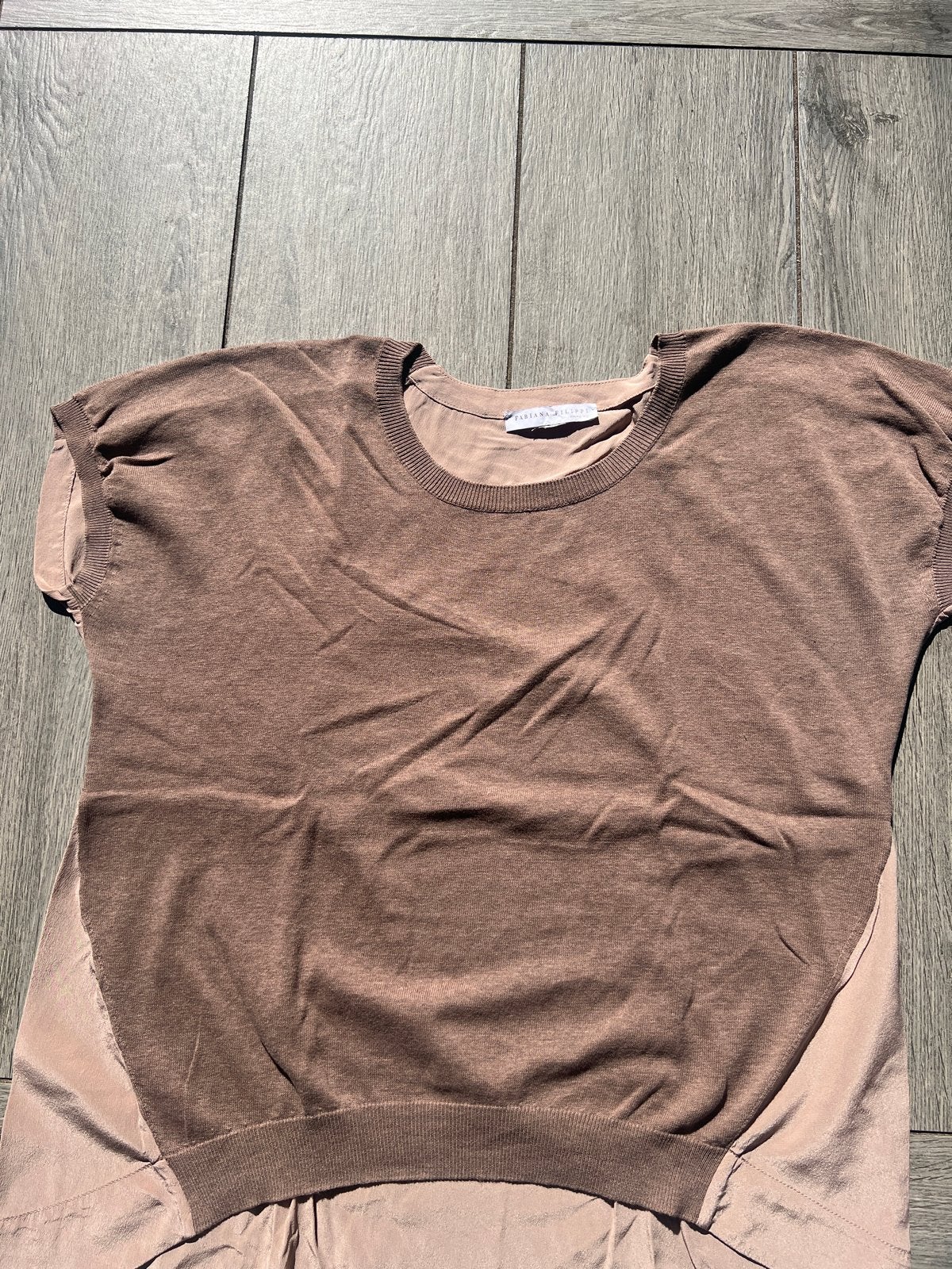 Fabiana Filippi bruine tshirt met korte mouwen, Kleding | Dames, Maat 38/40 (M), Bruin, Ophalen of Verzenden, Zo goed als nieuw