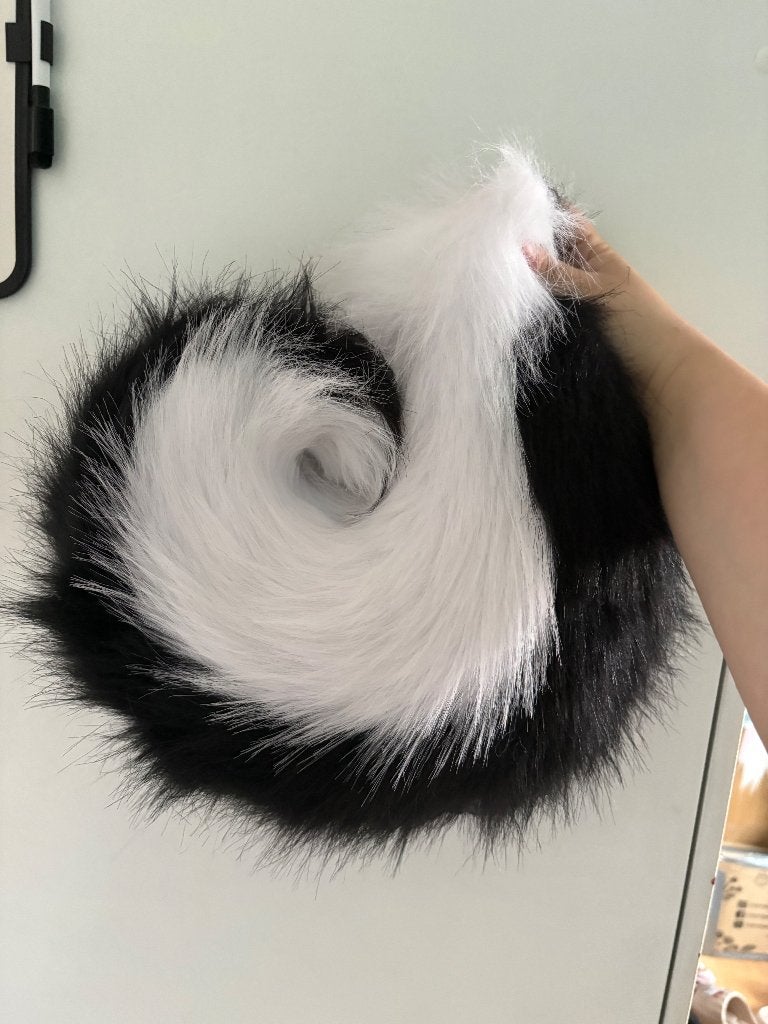 Curly fursuit tail, Hobby en Vrije tijd, Kostuums, Theaterbenodigdheden en LARP, Ophalen of Verzenden, Nieuw, Overige typen