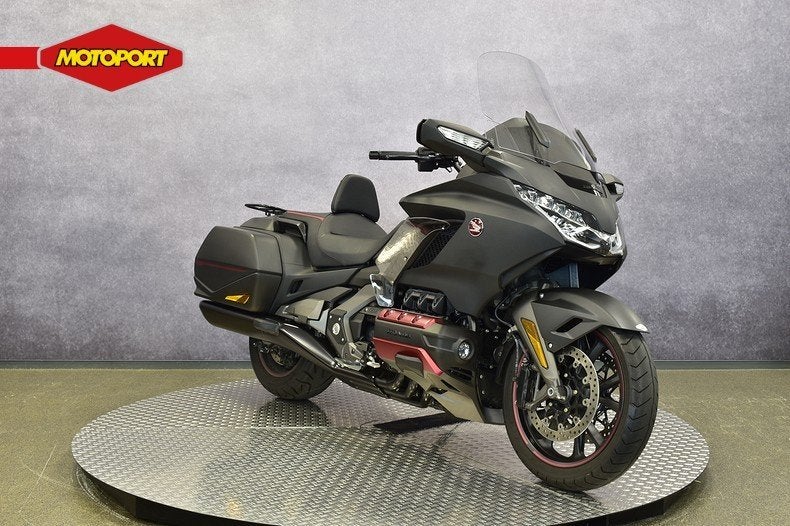 Honda GL 1800 BAGGER DCT (bj 2020), Honda Motor Europe, Bedrijf, Crystal Bldng B-Unit B11.2 Rivium Blv200
2909 LK  Capelle aan den IJsel, NL
