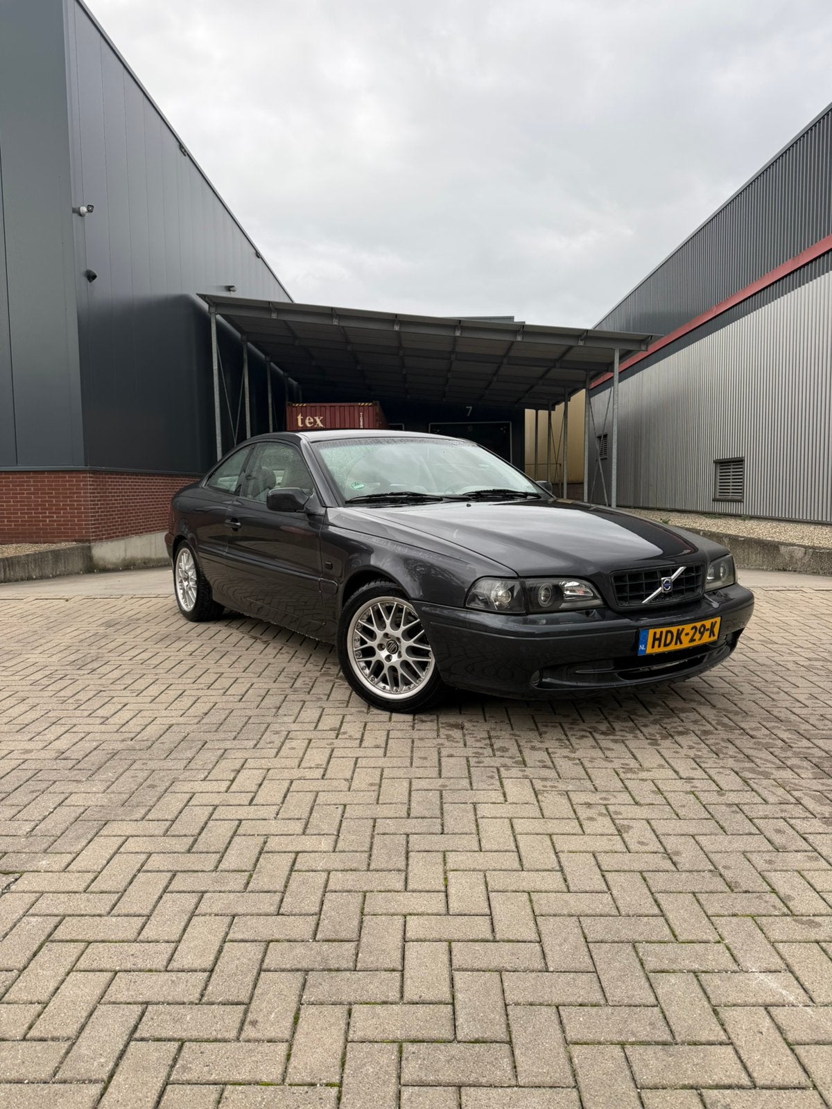 Volvo C70 Coupe 2.3 T5 | Automaat | 1998, C70, Beige, 4 stoelen, Leder en Stof