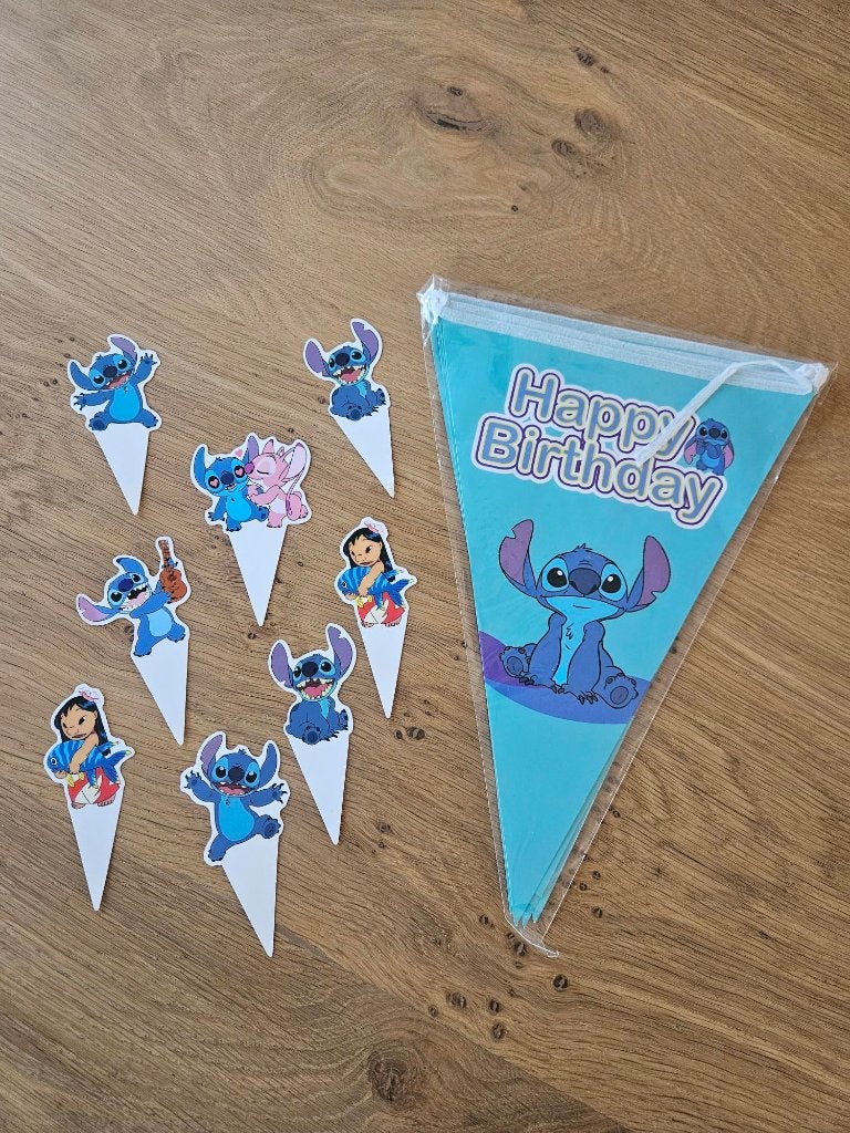 Slinger en cupcake toppers van Stitch, Hobby en Vrije tijd, Feestartikelen, Zo goed als nieuw, Versiering, Verjaardag, Ophalen of Verzenden