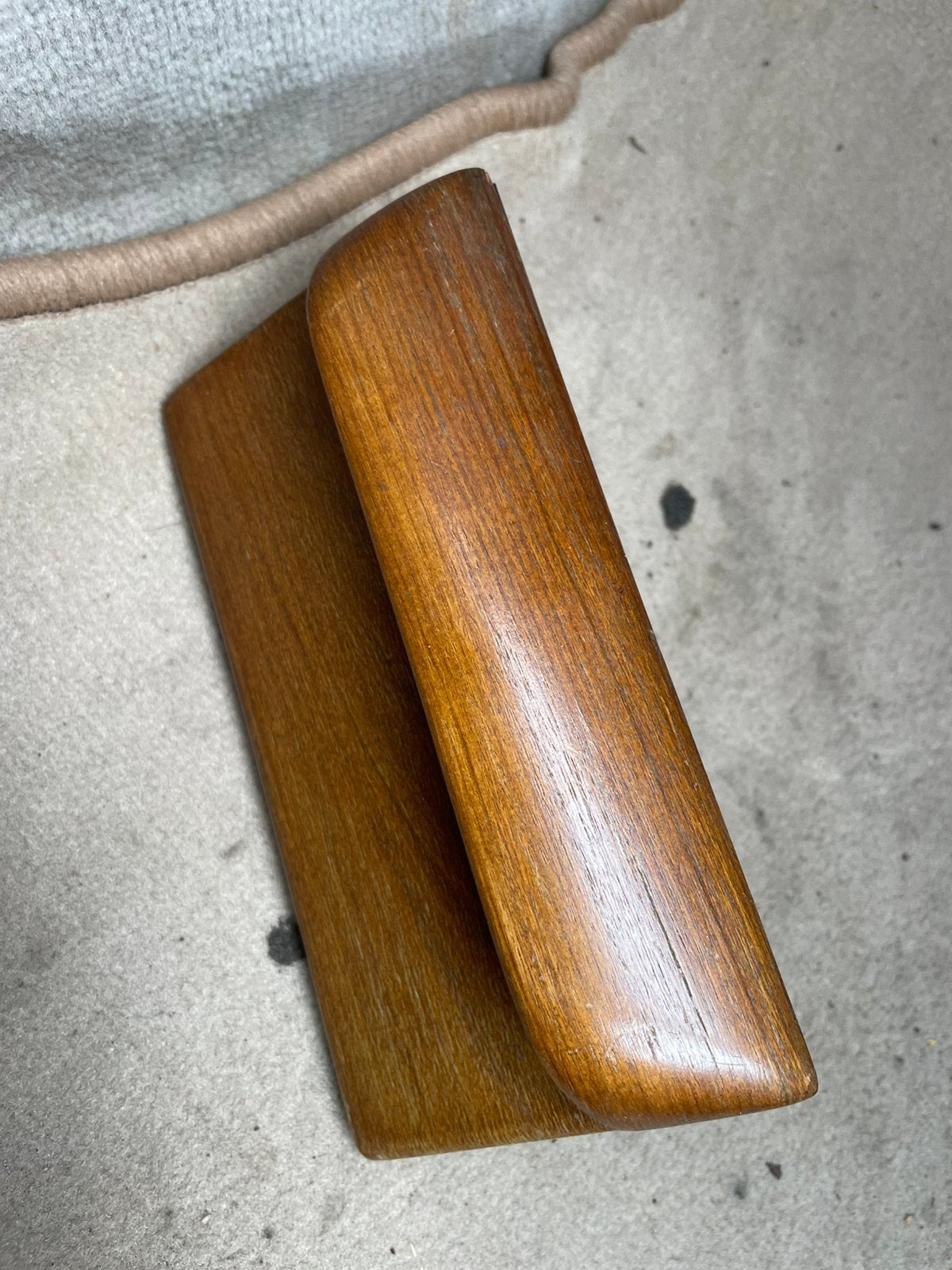 Mooie houten asbak e23 evt ruilen tegen beige exemplaar, Auto diversen, Ophalen of Verzenden