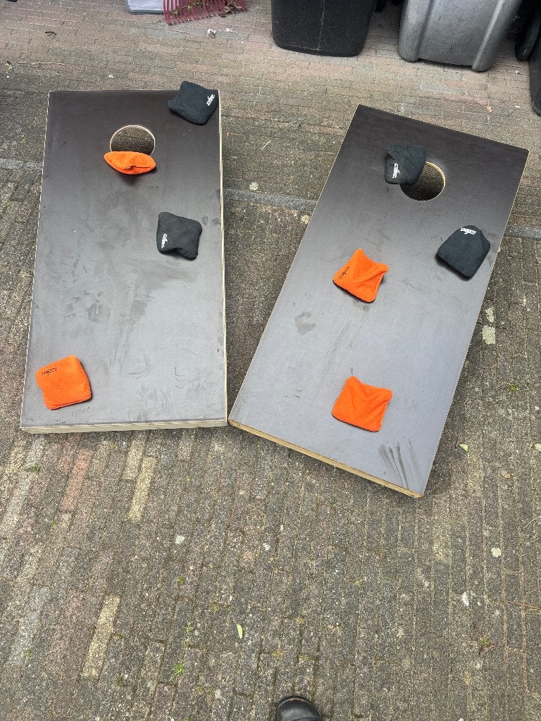 cornhole te huur, Een of twee spelers, Ophalen, Nieuw
