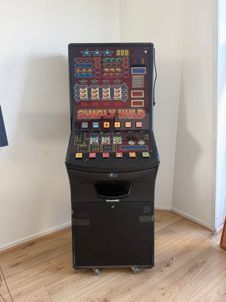 Simply wild gokkast, Verzamelen, Automaten | Gokkasten en Fruitautomaten, Euro, Ophalen of Verzenden, Zo goed als nieuw