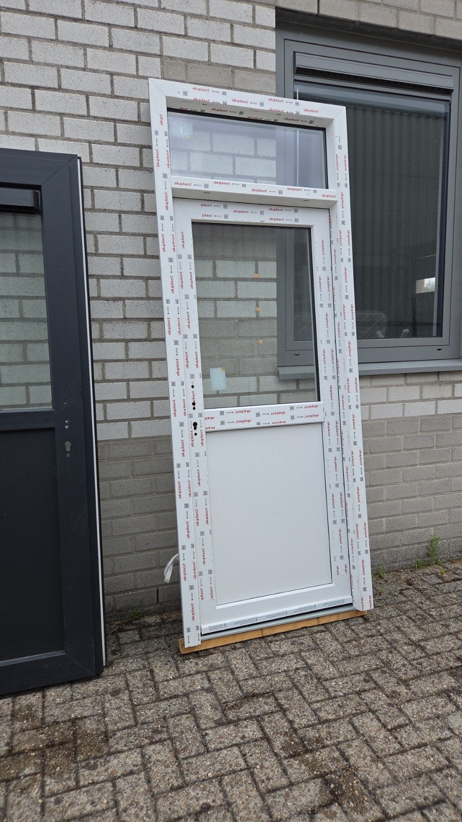 Garagedeuren, achterdeur en diverse kozijnen, Doe-het-zelf en Verbouw, Deuren en Horren, Ophalen of Verzenden