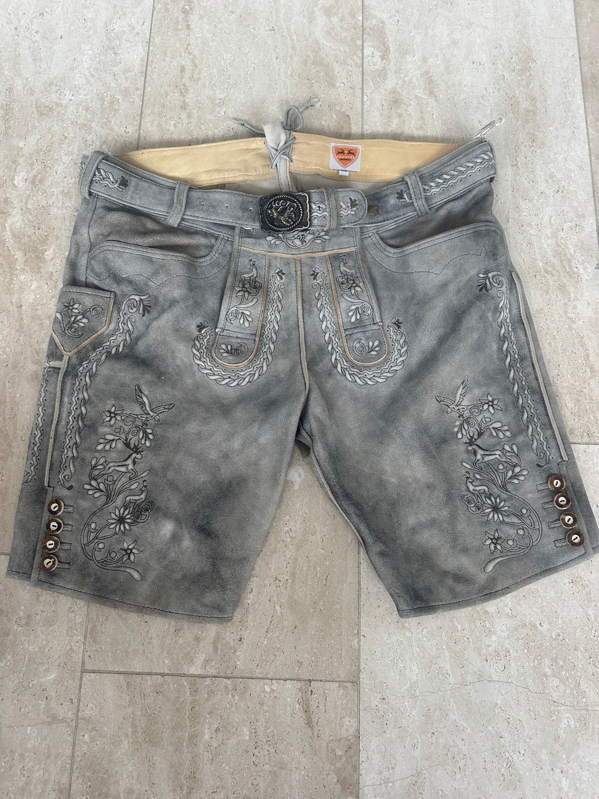 Traditionele grijze lederhose met borduursel, Ophalen of Verzenden, Zo goed als nieuw