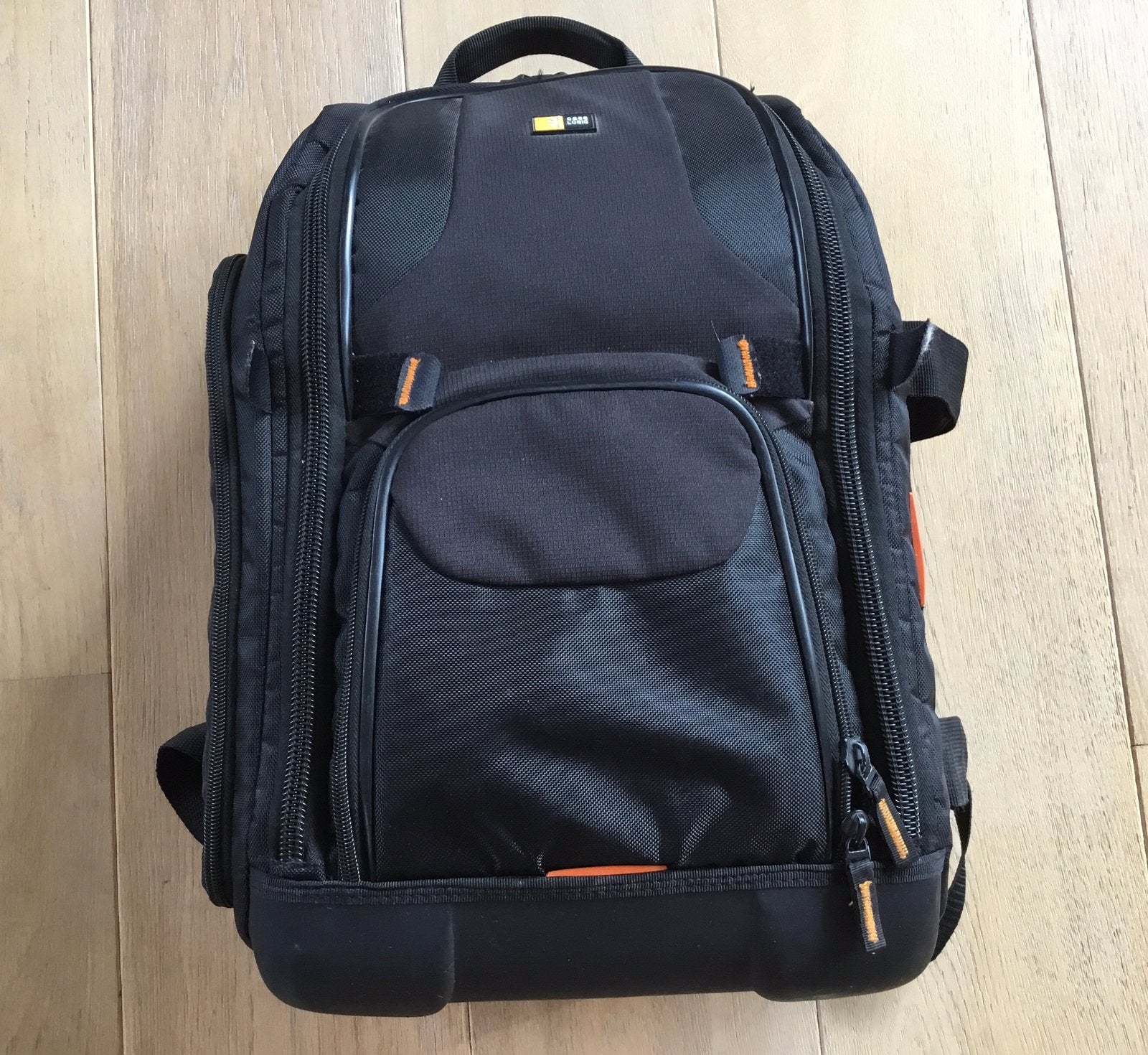 Stevige foto tas/rugtas met verstelbare indeling, Audio, Tv en Foto, Fotografie | Fototassen, Rugtas, Gevoerd, Zo goed als nieuw