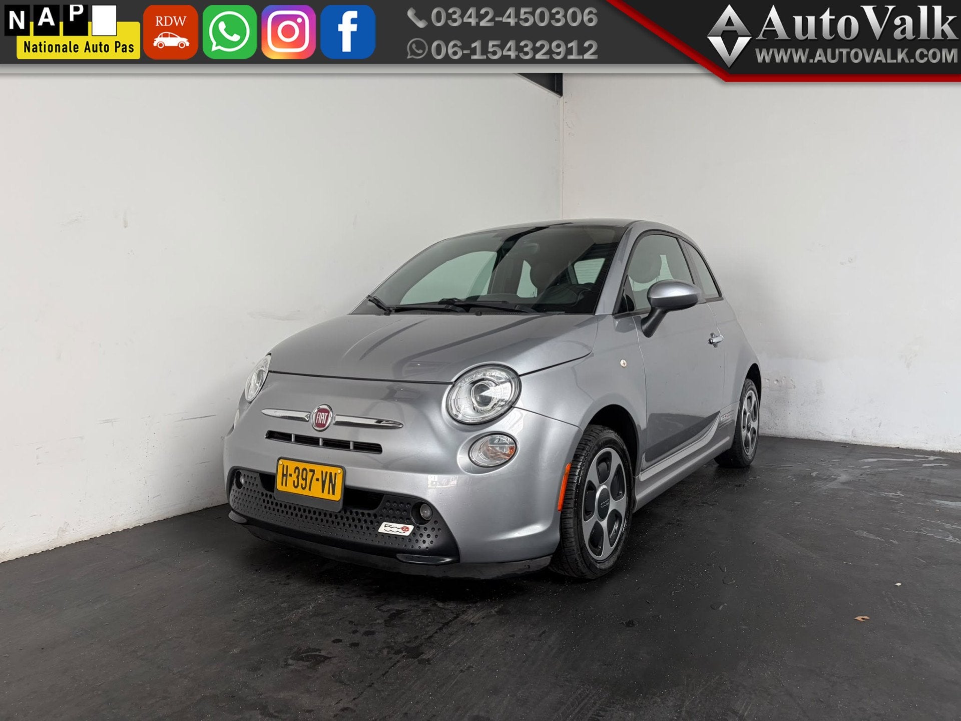 Fiat 500 E 24kwh. Cruise. Clima! (bj 2016, automaat), Auto's, 4 stoelen, Leder, 1285 kg, Te koop