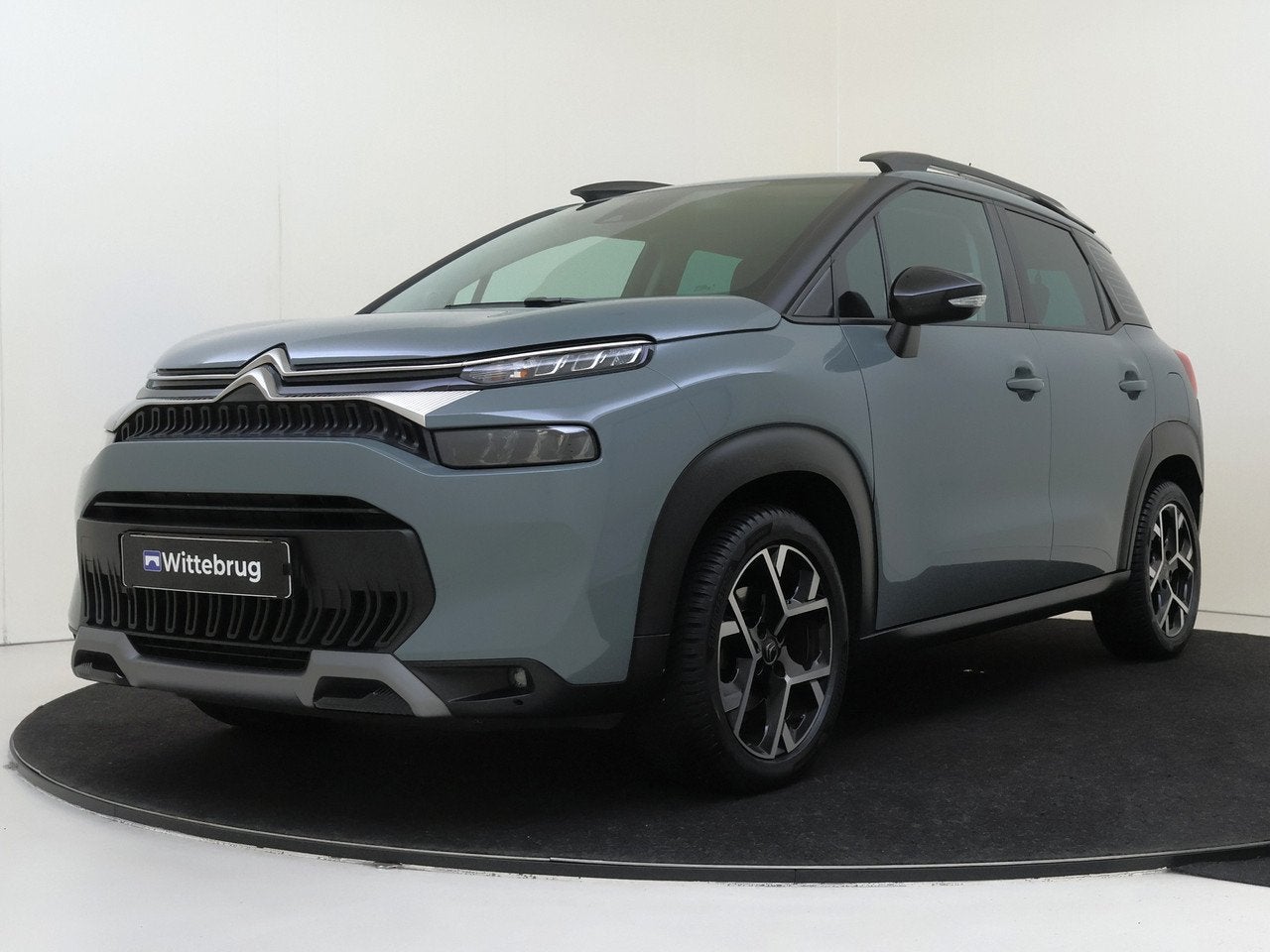 Citroën C3 Aircross 1.2 PureTech S&S Shine (bj 2022), 21 km/l, Gebruikt, 1199 cc, Alcantara