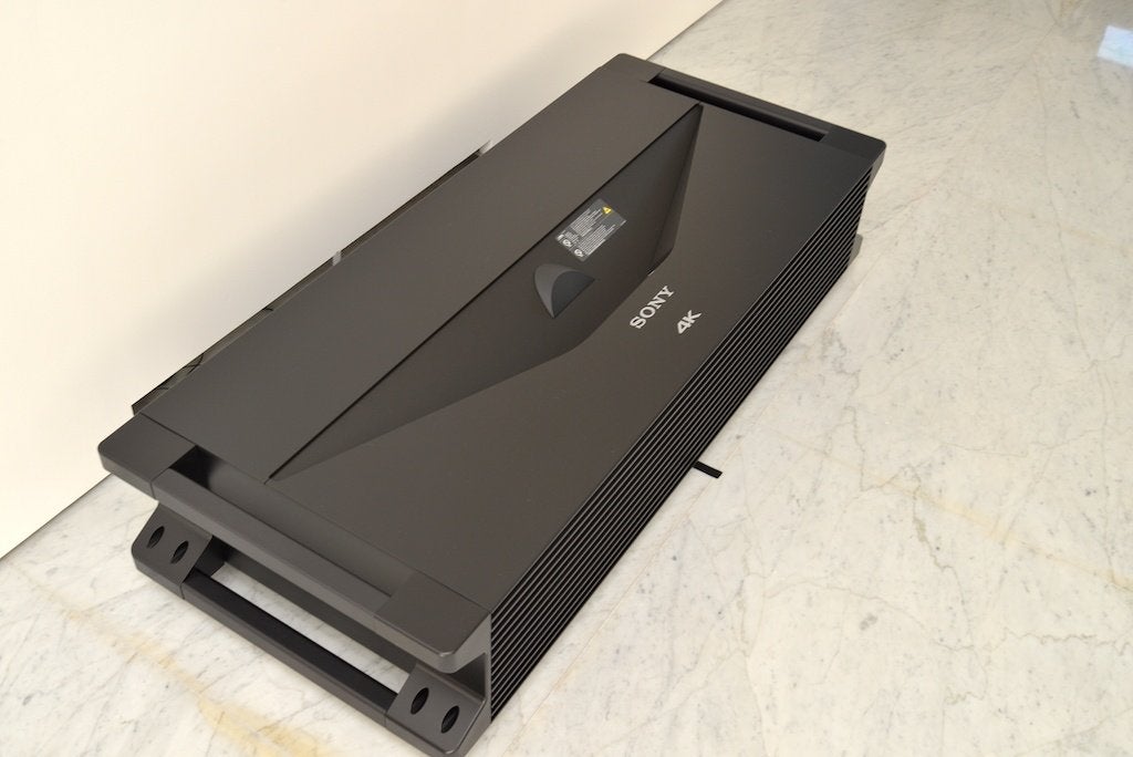 Sony VPL-GTZ1 4K short throw laser beamer, Ophalen, Gebruikt, LCOS, Ultra HD (4K)