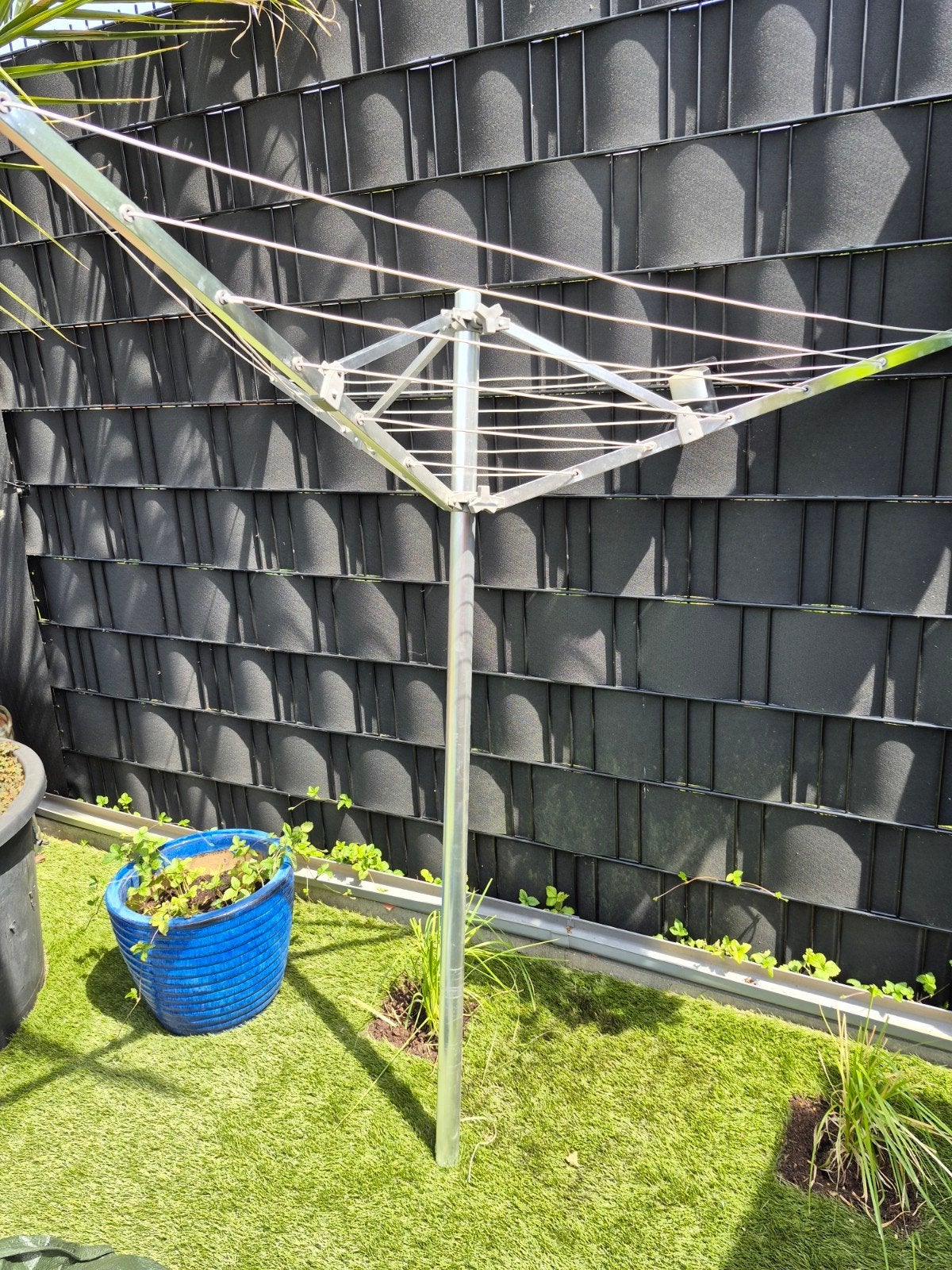 Droogmolen voor op dissel caravan, Ophalen, Wasrek