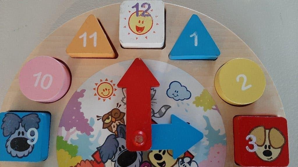 Houten klok puzzel van Woezel en Pip, Ophalen of Verzenden, Gebruikt, Overige typen