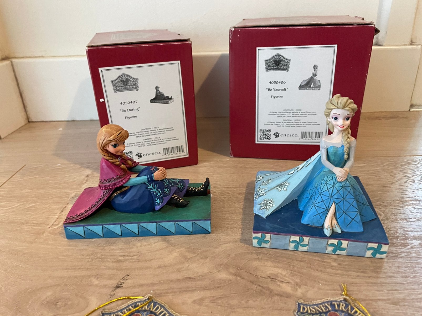 Jim Shore Disney Traditions frozen personalit pose anna elsa, Verzamelen, Disney, Ophalen of Verzenden, Overige figuren, Zo goed als nieuw