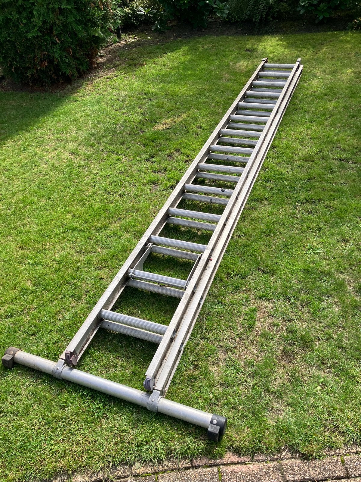 Altrex reform ladder 2x14 - 4 meter lang (ingeschoven), Doe-het-zelf en Verbouw, Ophalen, Gebruikt, Ladder, Opvouwbaar of Inschuifbaar