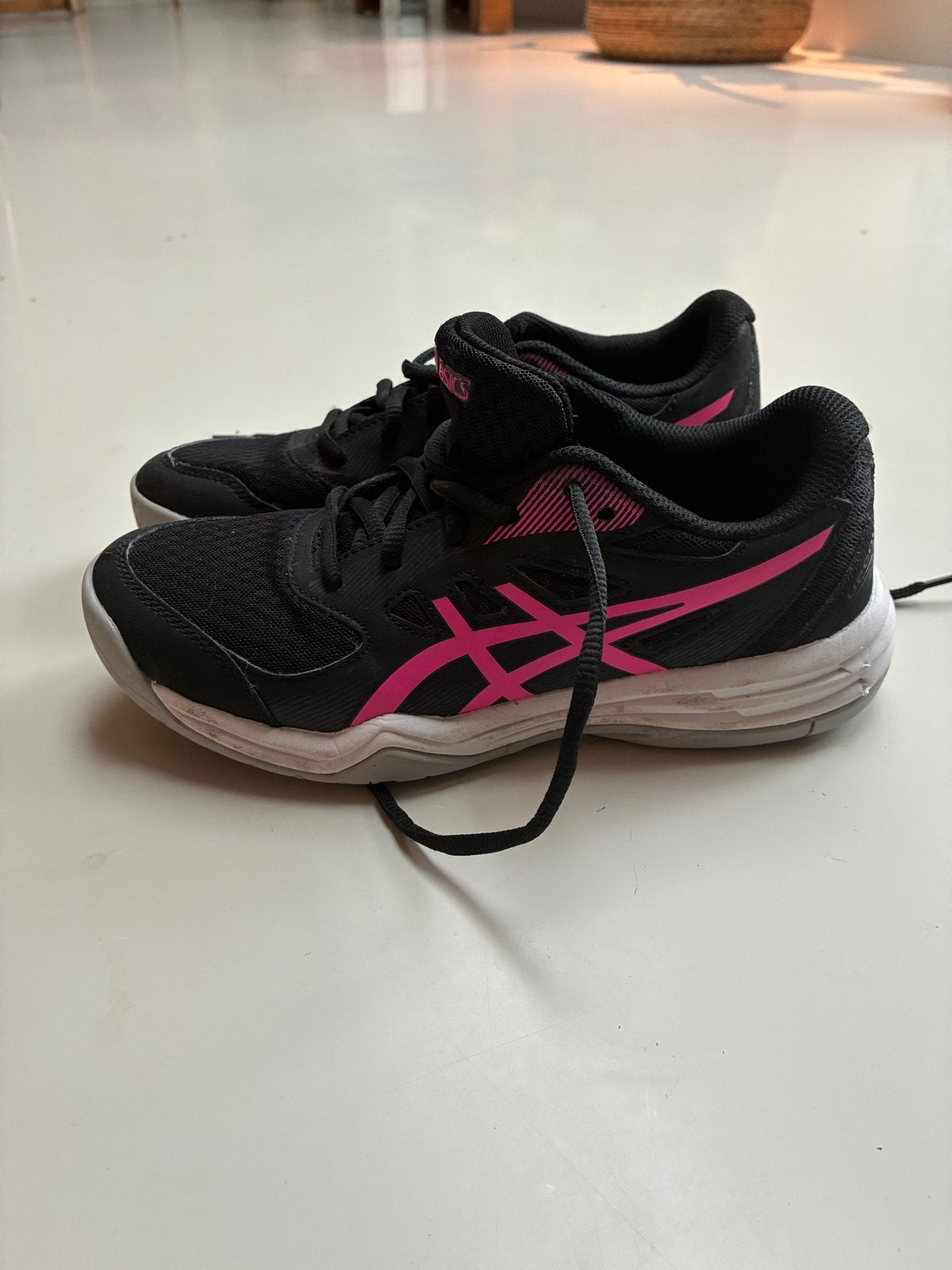 ASICS Sportschoenen Maat 37 Zwart/Roze, Ophalen, Gebruikt, Schoenen
