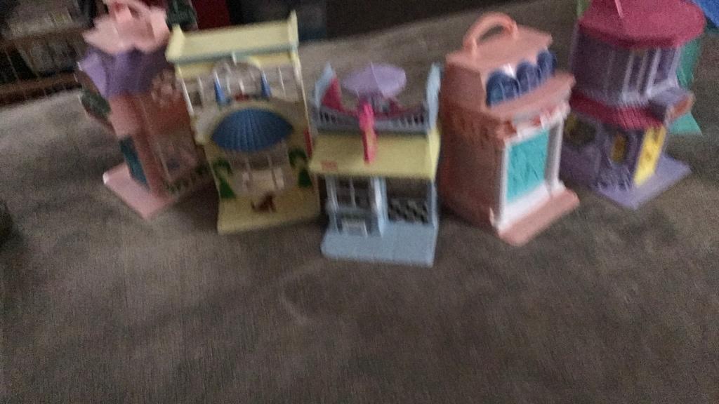 Poppenhuizen, Ophalen of Verzenden, Zo goed als nieuw, Poppenhuis