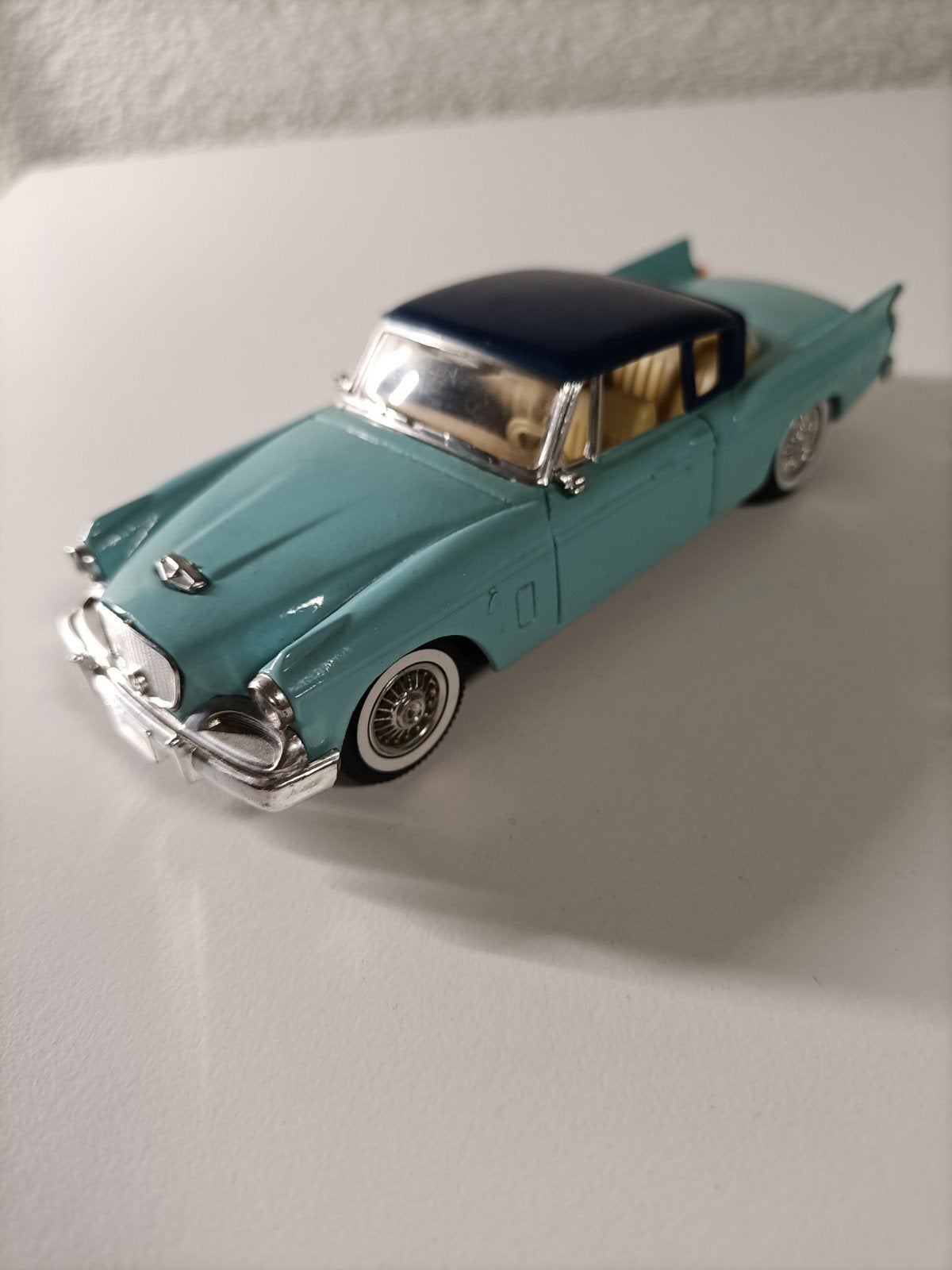 Solido Studebaker Silver Hawk 1:43 - Zo goed als nieuw, Ophalen of Verzenden, Zo goed als nieuw, Auto, Solido