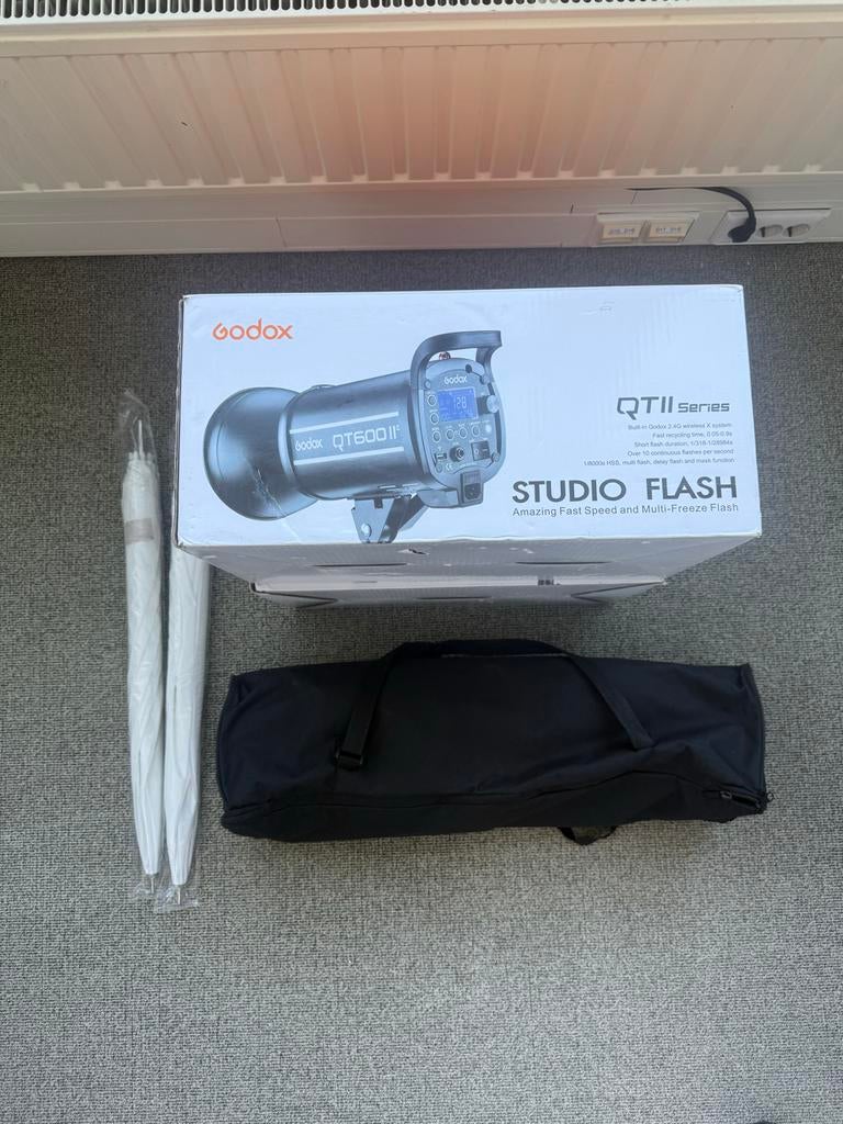 Godox QT600II Studioflitsers (incl. paraplu’s en wit doek), Ophalen, Lamp of Flitsset, 1st to 4th Floor, Building 2, 1st to 4th Floor, Building 4, Yaochuan Industrial Zone, Tangwei Community, Fuhai Street, Bao'an District, Shenzhen, 518103, China