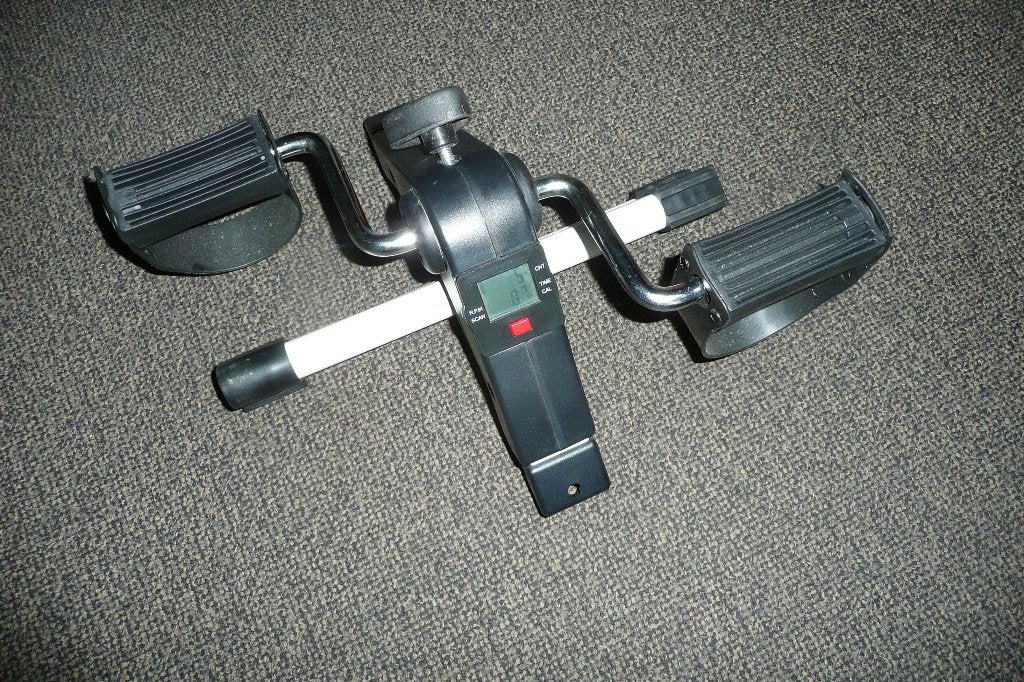 VirtuFit Stoelfiets Bewegingstrainer Fietstrainer Opvouwbaar, Ophalen of Verzenden, Zo goed als nieuw, Metaal, Hometrainer