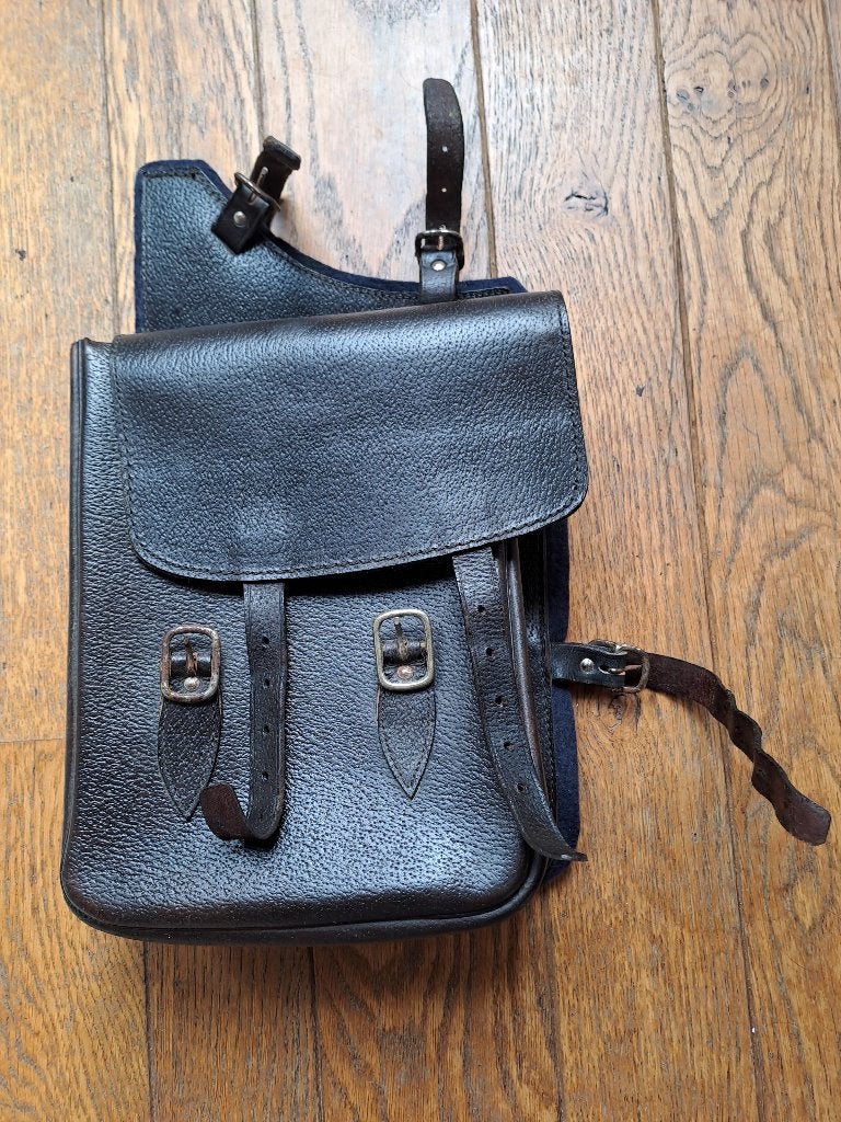 Zwarte leren zadeltas te koop, Dieren en Toebehoren, Ophalen of Verzenden, Gebruikt, Recreatie