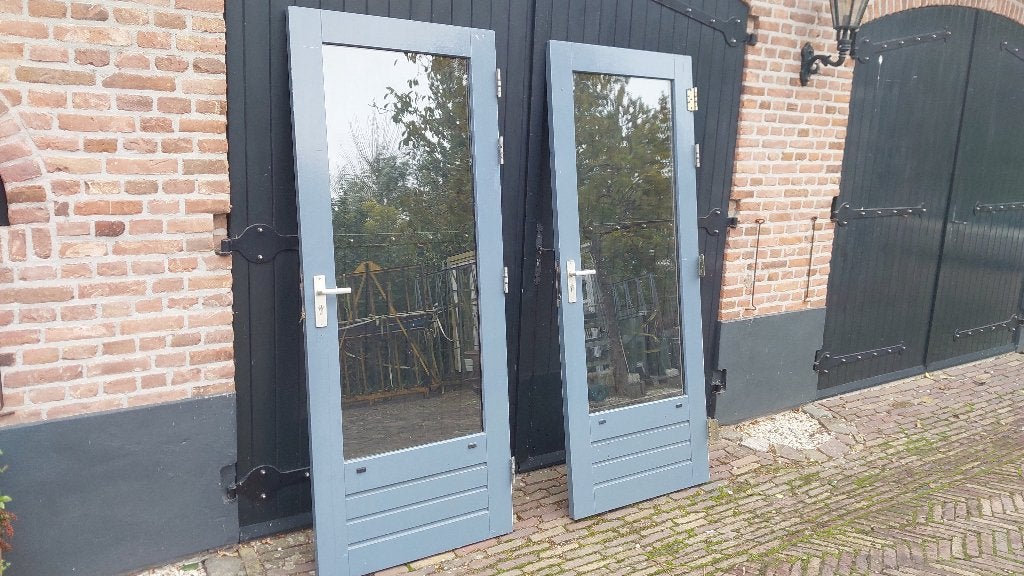 deuren rechts draaiend in perfecte staat, Doe-het-zelf en Verbouw, Gebruikt, 80 tot 100 cm, Ophalen of Verzenden, Buitendeur