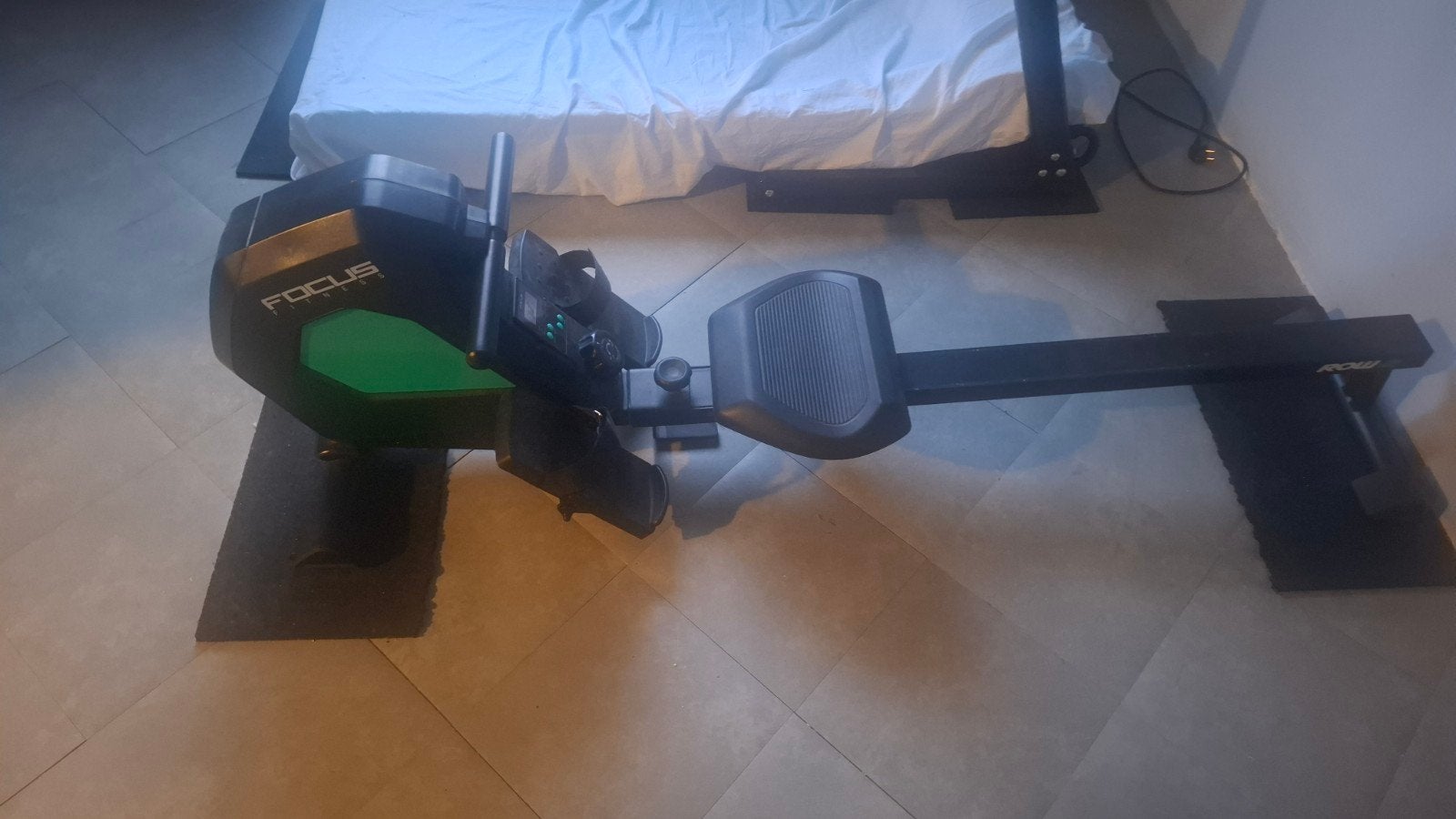 focus fitness roeiapparaat, Ophalen