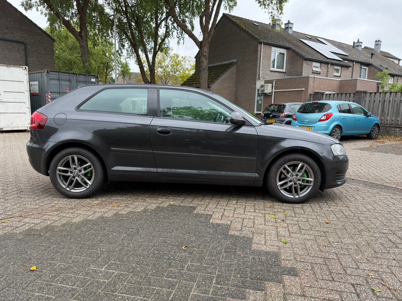 Audi A3 1.4 Tfsi 92KW 3DR 2009 Grijs met remus uitlaat, Voorwielaandrijving, 4 cilinders, Origineel Nederlands, Bedrijf