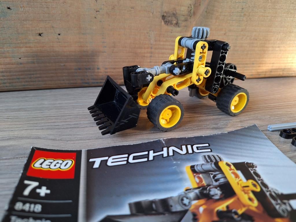 Lego Technic 8418
Mini Loader -
2 in 1, Ophalen of Verzenden