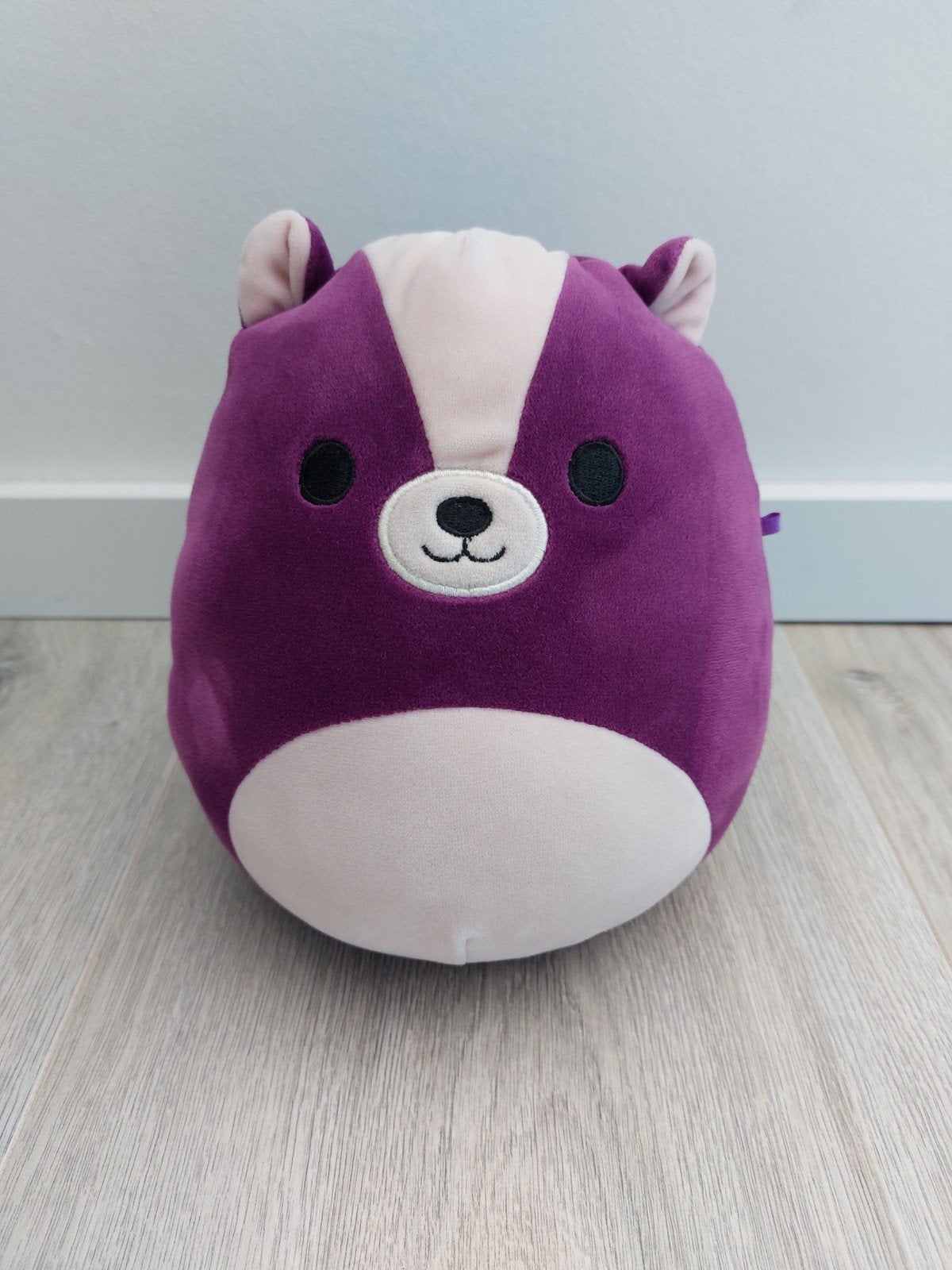 Knuffel squishmallows Sloan paarse stinkdier skunk L1881, Ophalen of Verzenden, Zo goed als nieuw