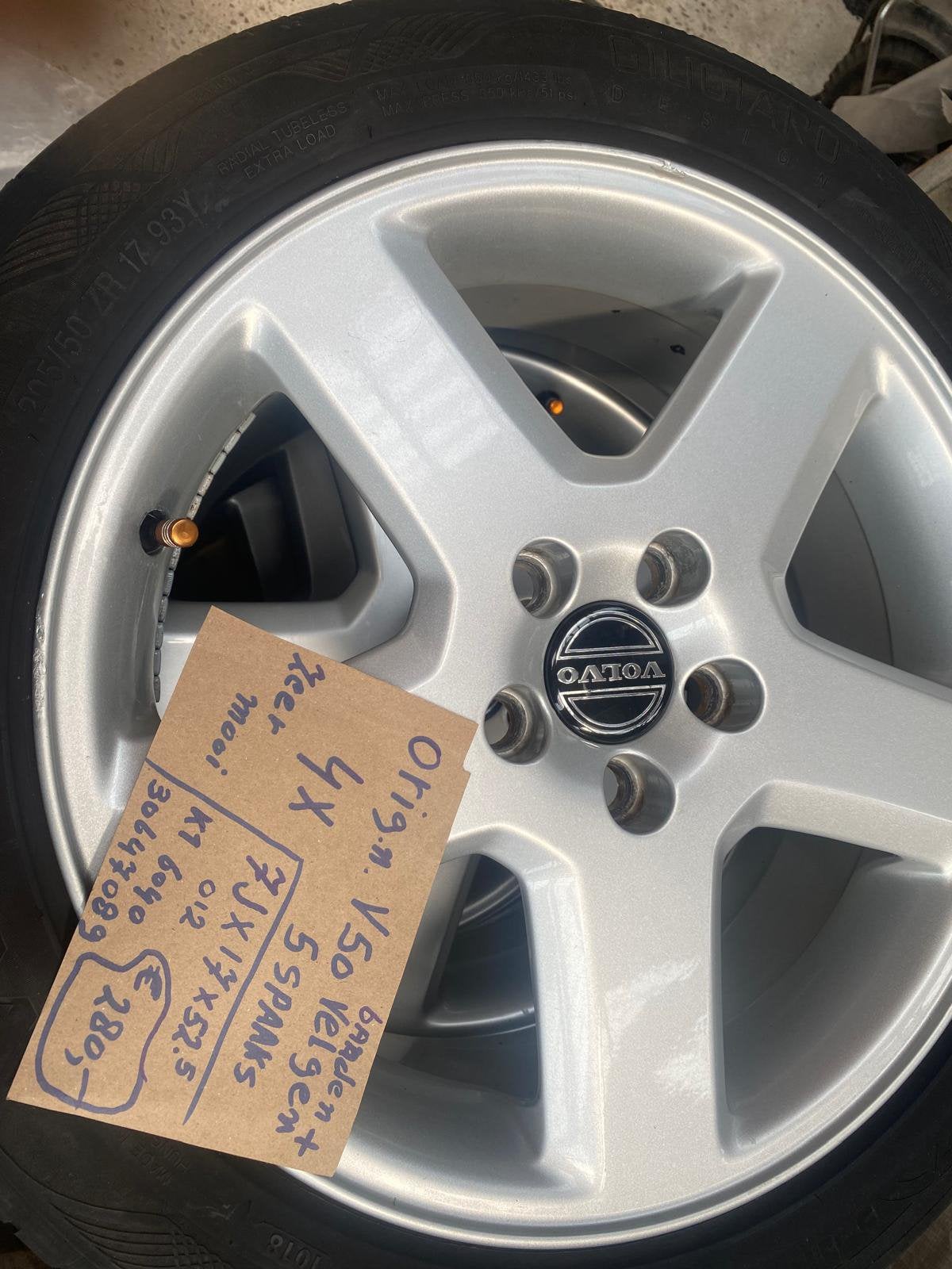 4 Originele Volvo V 50 velgen met 6 banden, Ophalen, Gebruikt, 17 inch, Band(en)