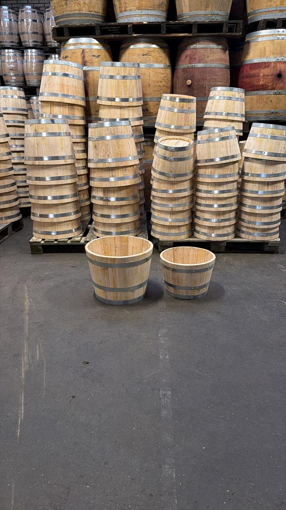 De’ echte groothandel ;A kwaliteit Kastanje houten bloembak, Ophalen, Minder dan 60 cm, Rond, Nieuw