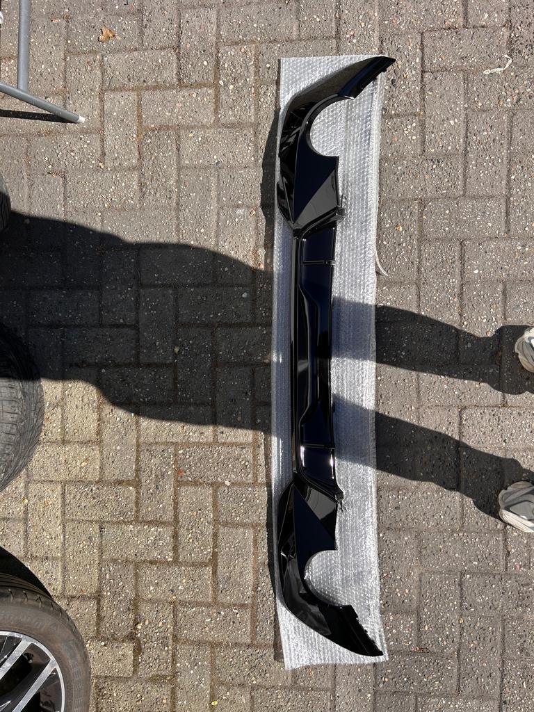 BMW G20/G21 Diffuser, Ophalen, Voor, Nieuw, Bumper