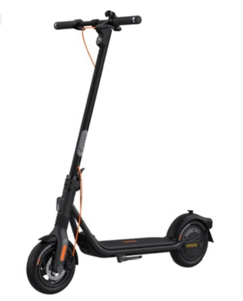 Segway Ninebot Kickscooter F2 Pro - Zo goed als nieuw, Ophalen, Zo goed als nieuw, Elektrische step (E-scooter)
