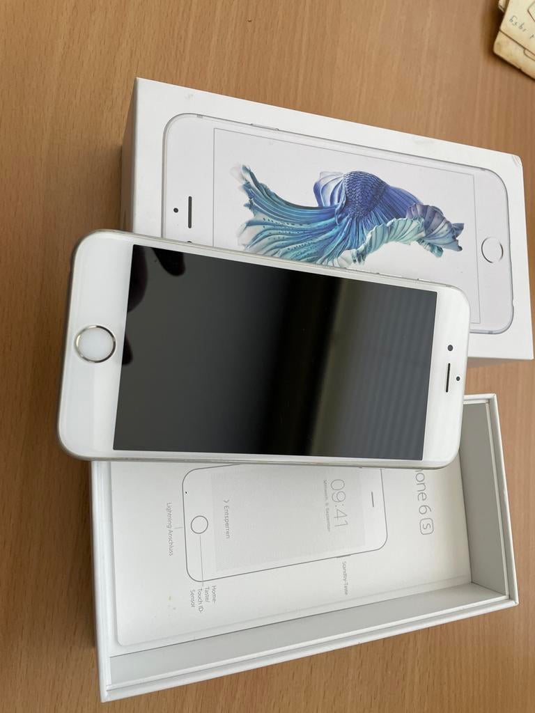 Apple iPhone 6S - Wit/Zilver met doos, Gebruikt, Ophalen of Verzenden, 64 GB, Zonder simlock