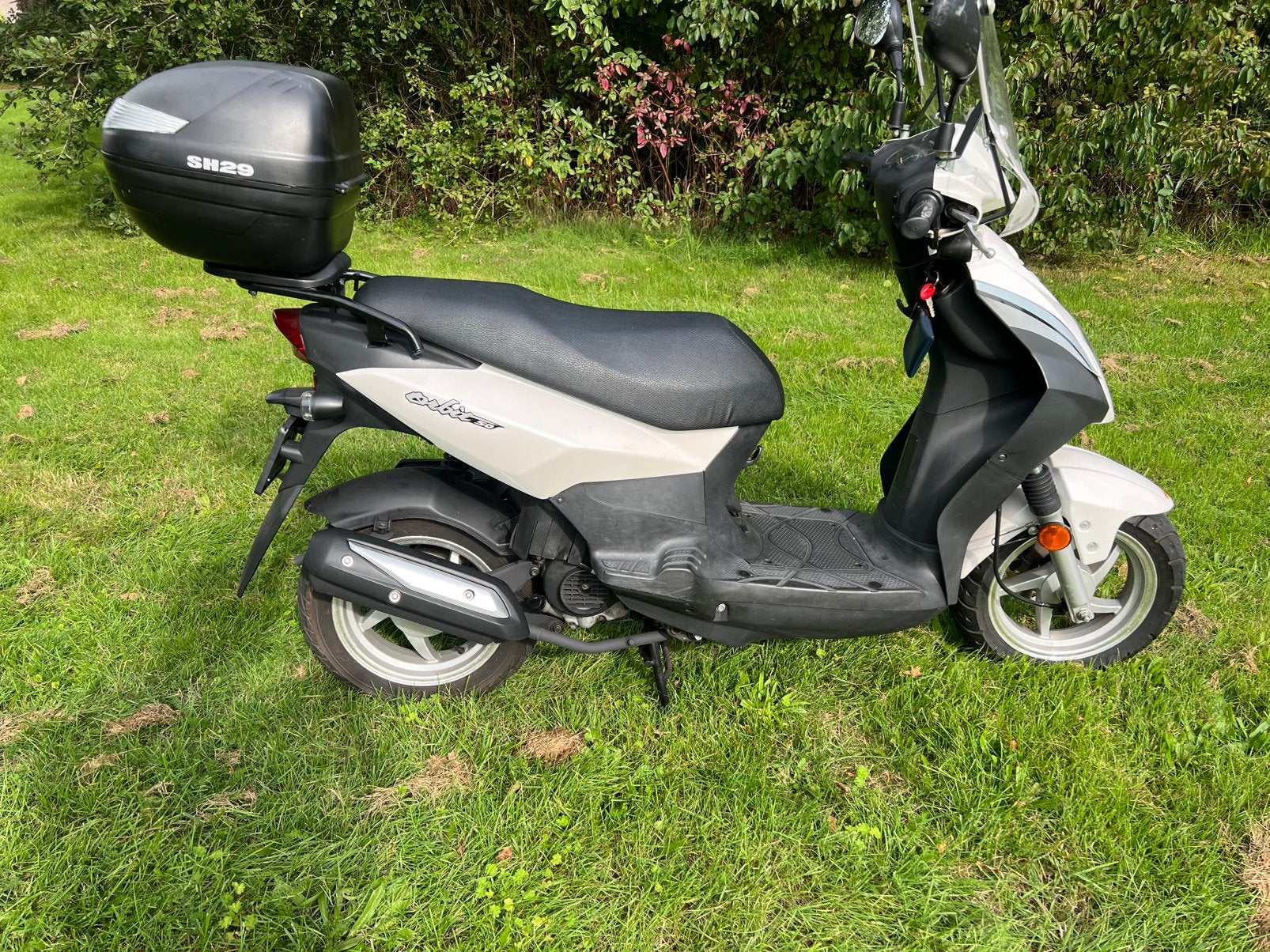 The koop mooie nette Sym orbit, Ophalen, Zo goed als nieuw, Benzine, Orbit
