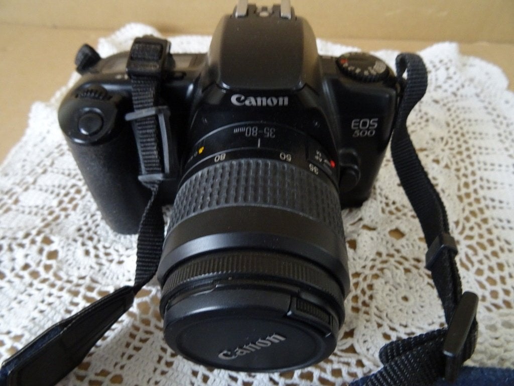 Fotocamera Canon camera Canon EOS 500 fotocamera 1993, Audio, Tv en Foto, Fotocamera's Analoog, Canon, Gebruikt, Spiegelreflex