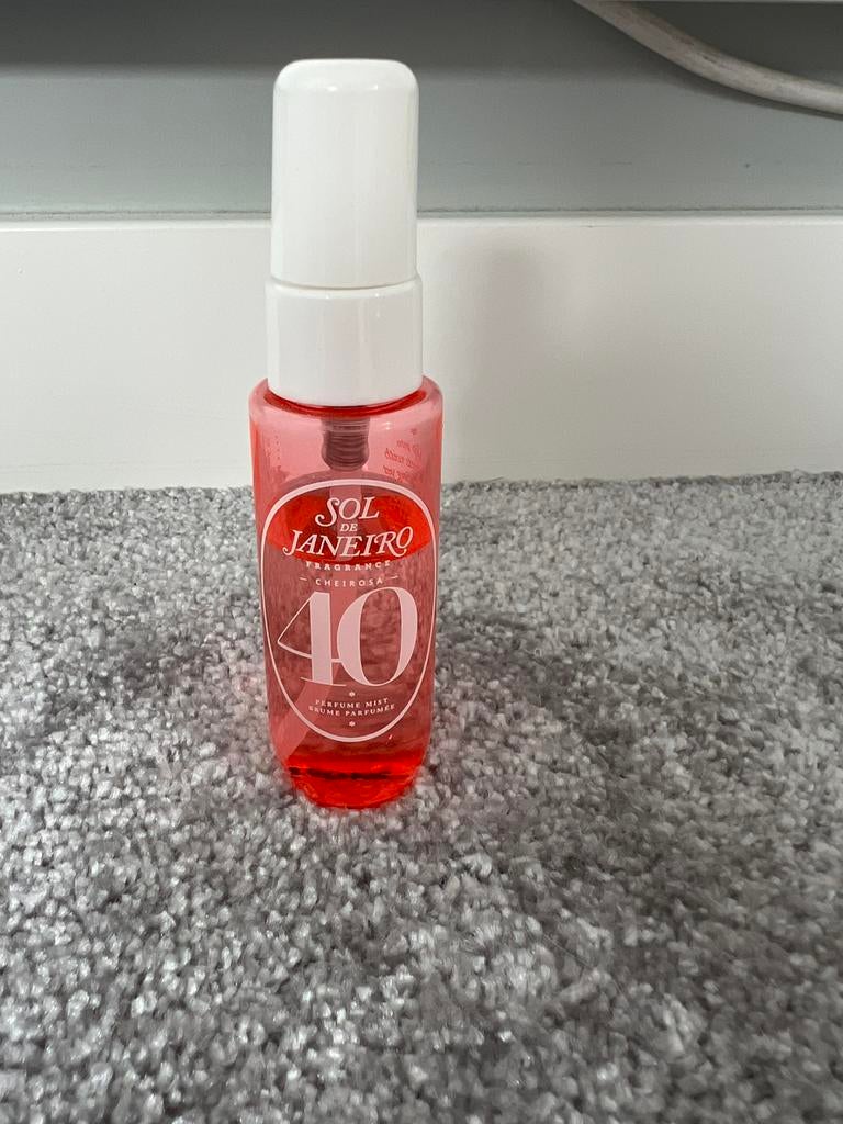 Sol de janeiro 40 bodymist, Sieraden, Tassen en Uiterlijk, Ophalen of Verzenden, Zo goed als nieuw