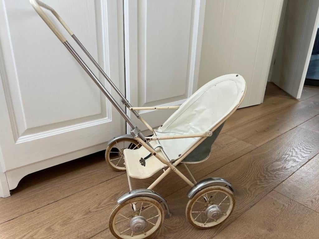 Poppenwagen antiek, schat jaren 50, Antiek en Kunst, Ophalen